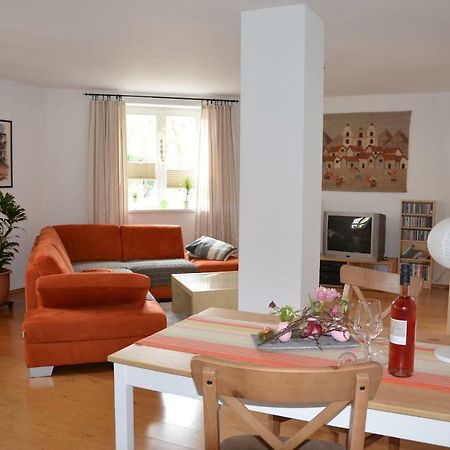 Zwischen Weinstrasse Und Pfaelzer Wald Apartment Bad Bergzabern Exterior photo